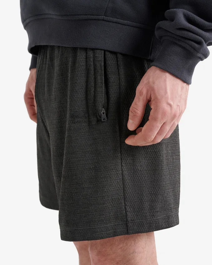 Courtside Mesh Short 7.5 Inch Courtside Mesh Short 7.5 Inch