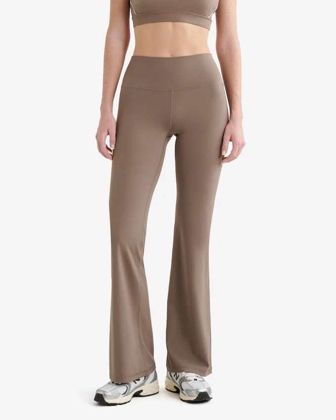 Restore Stretch Flare Legging Restore Stretch Flare Legging