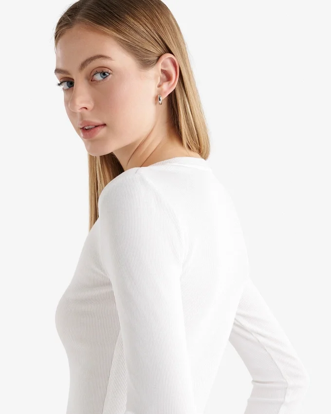 Roam Rib Fitted Long Sleeve Top Roam Rib Fitted Long Sleeve Top